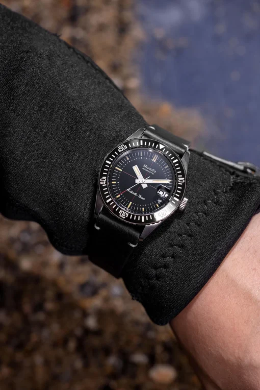 Nivada Grenchen Antarctic Diver